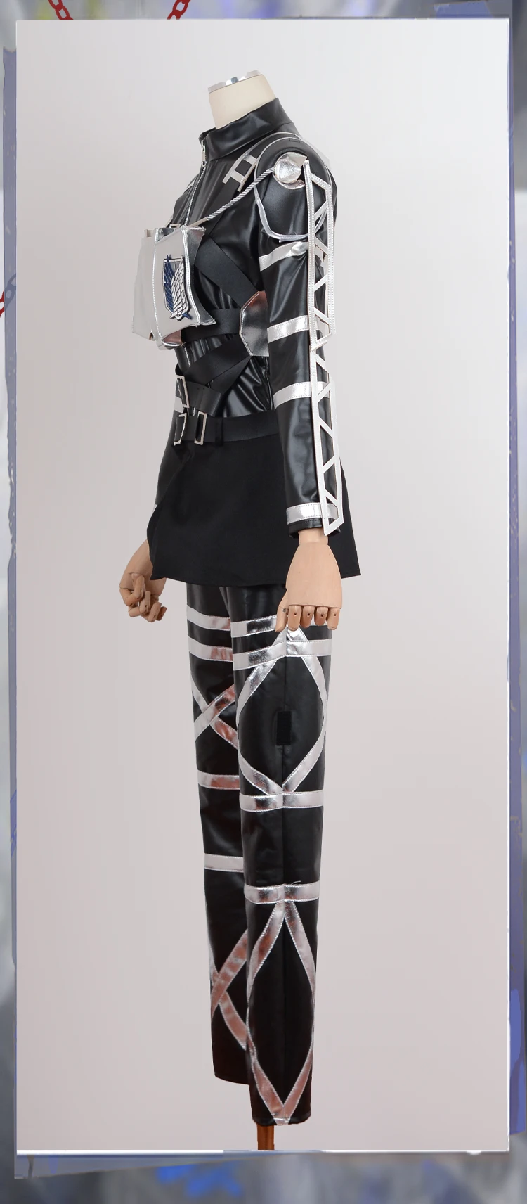 ミカサ・アッカーマン衣装進撃の巨人コスプレ服セットスーツ漫画 - Anime Cosplay Costumes Female のレビューと価格